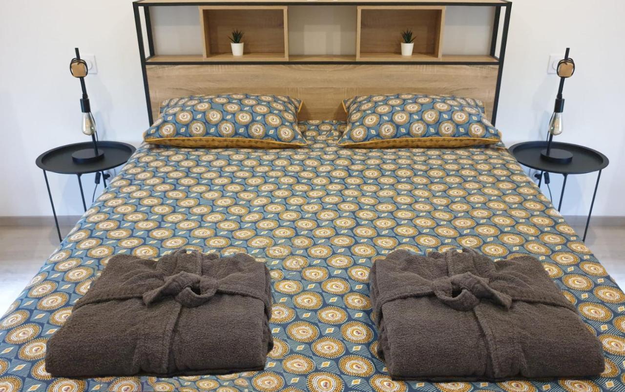 Il Vialetto , Appartement Milano , Spacieux, Tout Confort, Au Calme Jeumont エクステリア 写真